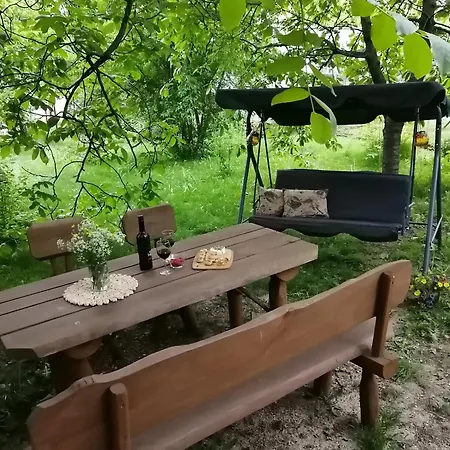 V Bojniciach - *